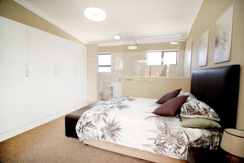 4 Bedroom Property for Sale in Reebok Western Cape